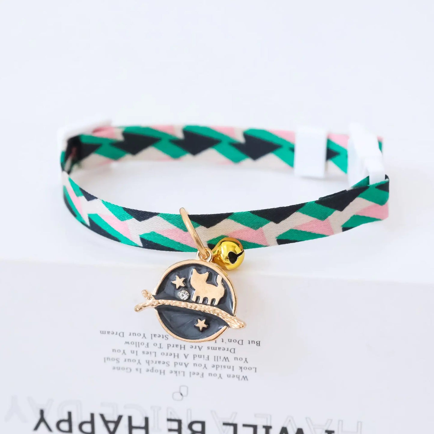 Coleira para Pets com Fecho de Segurança e Sino para Cães/Gatos